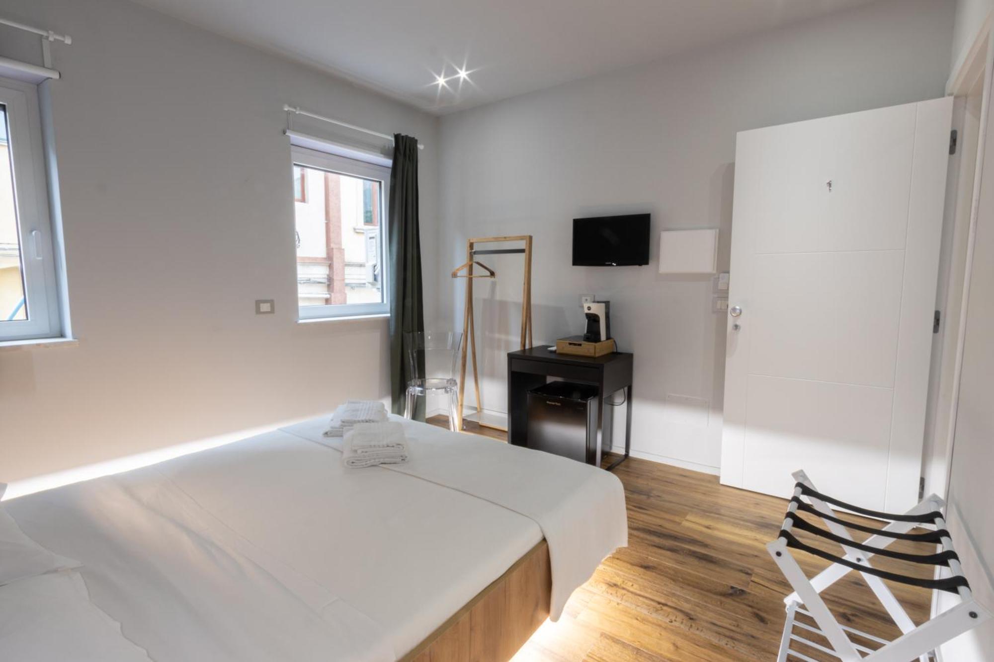 Taormina Boutique Rooms Экстерьер фото
